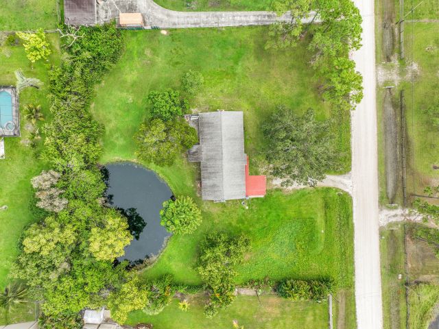 Продажа дома по адресу 13399 53rd Court N - фото 6775270