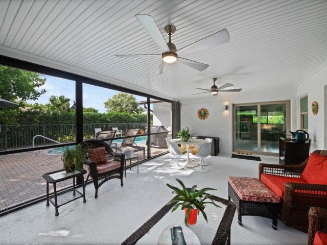 Дом в аренду по адресу 6372 Sleepy Willow Way - фото 6777515