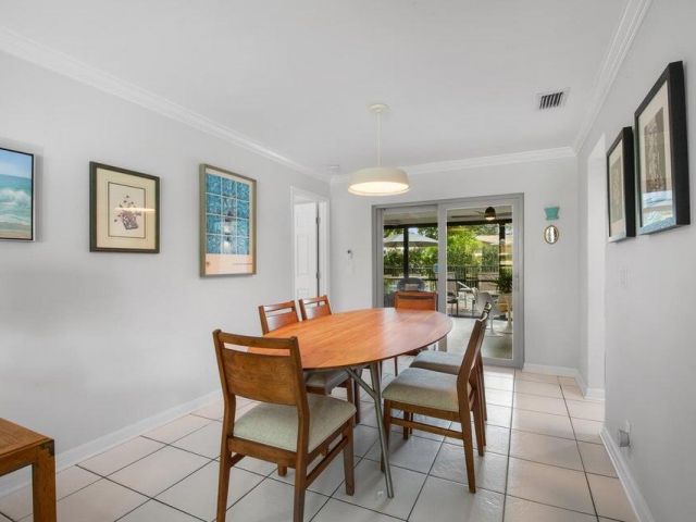 Дом в аренду по адресу 6372 Sleepy Willow Way - фото 6777529