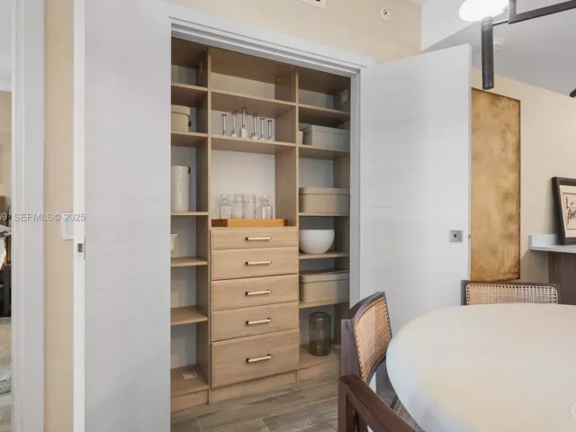 Продажа квартиры #2110 - фото 6768416