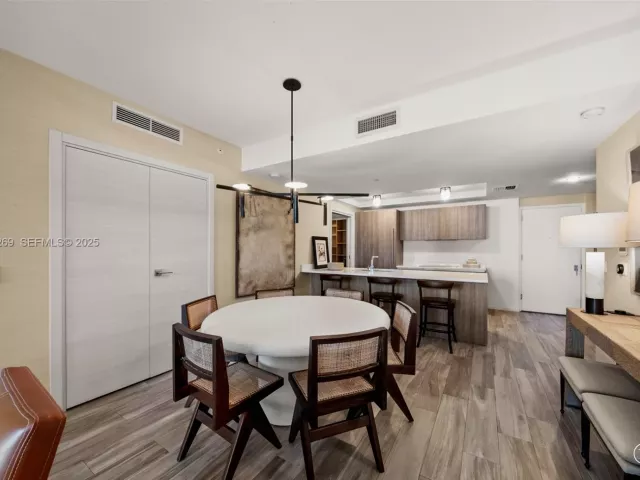 Продажа квартиры #2110 - фото 6768417