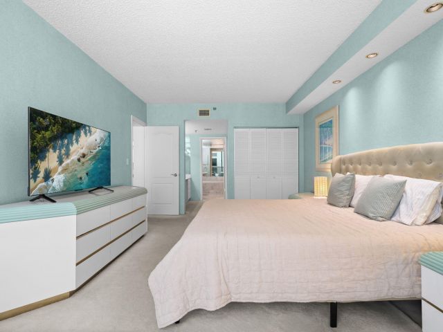 Продажа квартиры #305 - фото 6770823