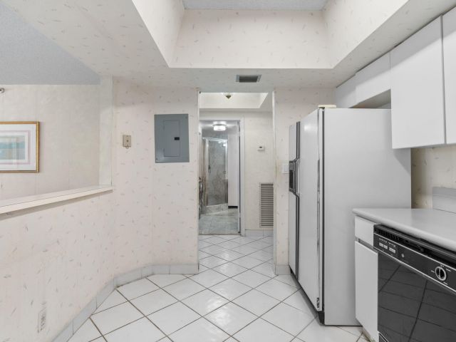 Продажа квартиры #305 - фото 6770828