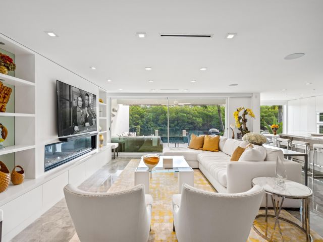 Продажа дома по адресу 644 Boca Marina Court - фото 6809231