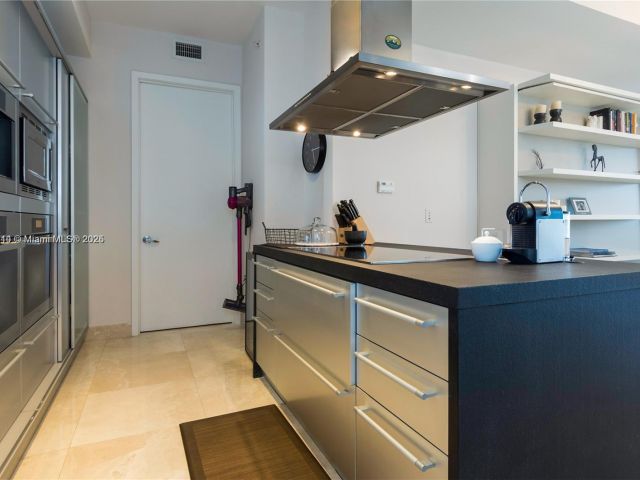 Продажа квартиры #4208 - фото 6769907