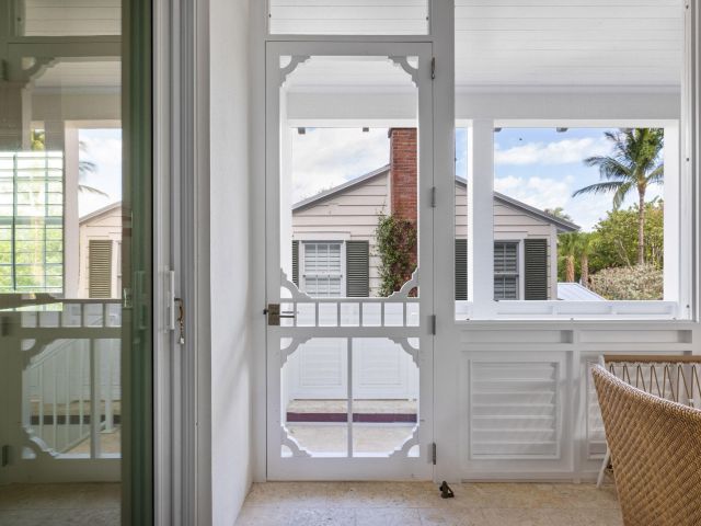 Продажа дома по адресу 50 Rutland Boulevard - фото 6775151