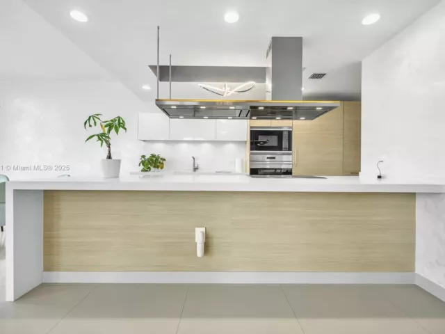 Продажа квартиры #910 - фото 6773283