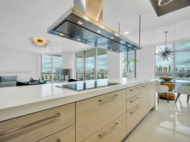 Продажа квартиры #910 - фото 6773285