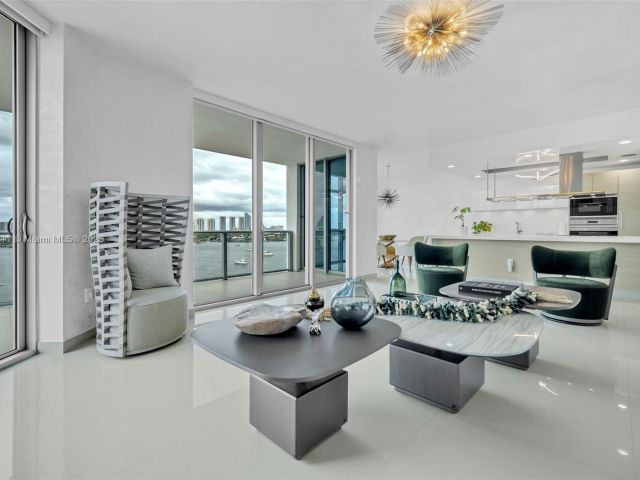 Продажа квартиры #910 - фото 6773276