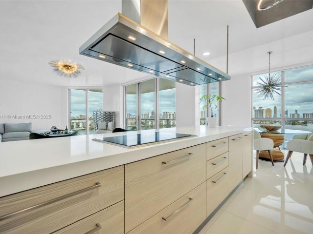 Продажа квартиры #910 - фото 6773285