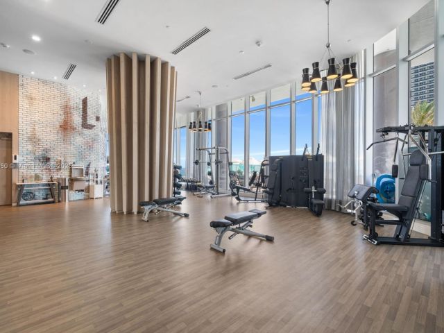 Продажа квартиры #502 - фото 6771139