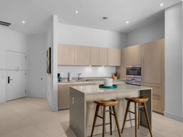 Продажа квартиры #502 - фото 6771147