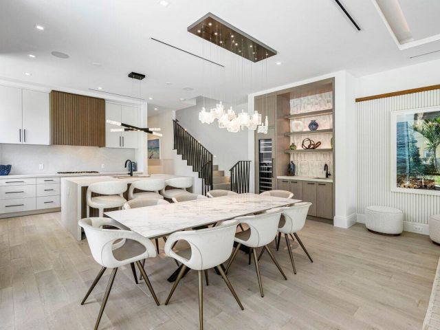 Дом в аренду по адресу 514 NE 7th Avenue - фото 6770685