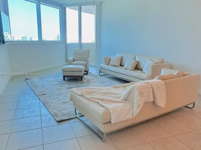 Квартира в аренду номер704 - фото 6780783