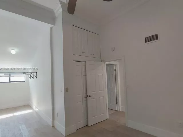 Продажа дома по адресу 255 Poinciana Dr 605 - фото 6802006