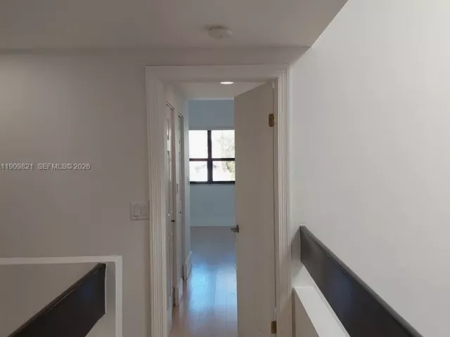 Продажа дома по адресу 255 Poinciana Dr 605 - фото 6802011