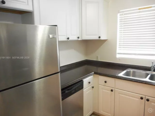 Дом в аренду по адресу 420 88th St 0 - фото 6771258