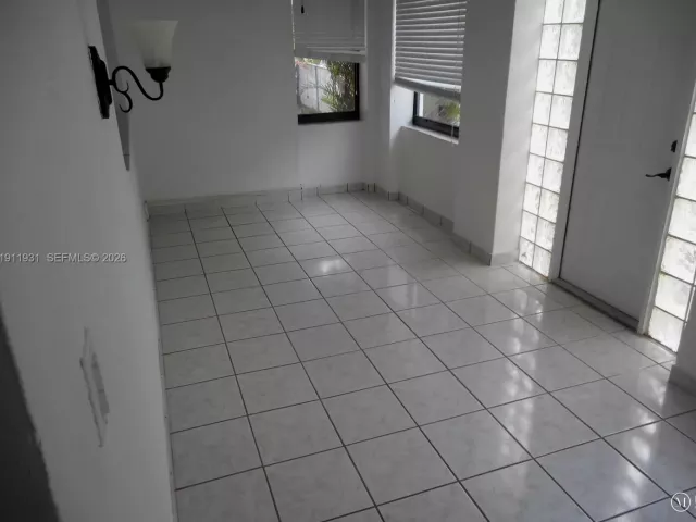 Дом в аренду по адресу 420 88th St 0 - фото 6771256