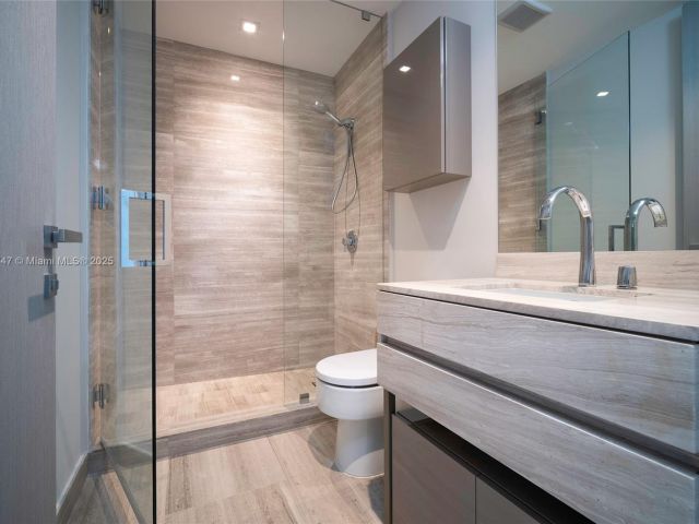 Продажа квартиры #1705 - фото 6789378