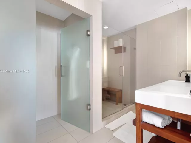 Продажа квартиры #1102 - фото 6772518