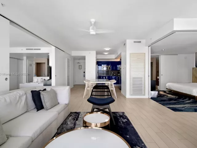 Продажа квартиры #1102 - фото 6772520