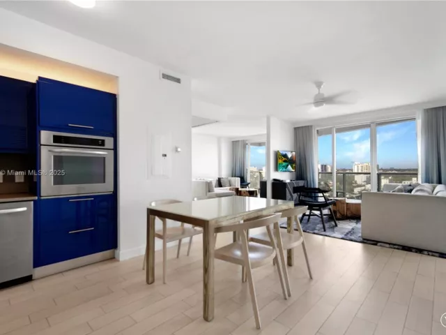 Продажа квартиры #1102 - фото 6772506