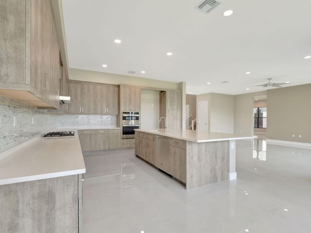 Продажа дома по адресу 20146 Casa De Campo Lane - фото 6809309