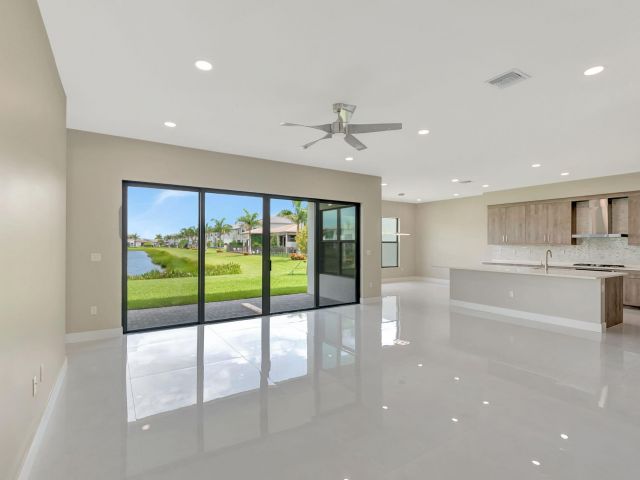 Продажа дома по адресу 20146 Casa De Campo Lane - фото 6809312