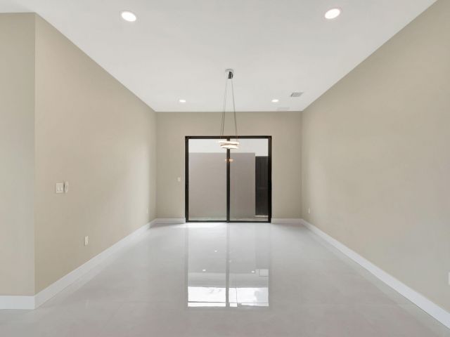 Продажа дома по адресу 20146 Casa De Campo Lane - фото 6809314