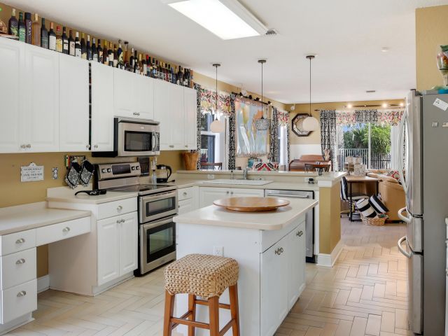 Дом в аренду по адресу 2070 Chagall Circle - фото 6775065