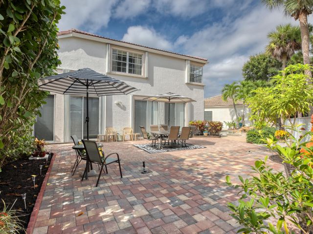 Дом в аренду по адресу 2070 Chagall Circle - фото 6775071