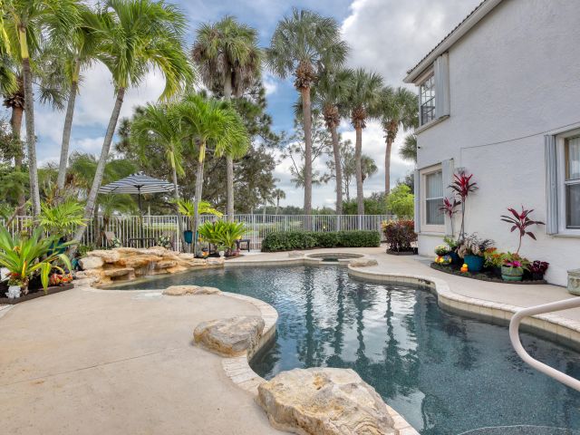 Дом в аренду по адресу 2070 Chagall Circle - фото 6775074