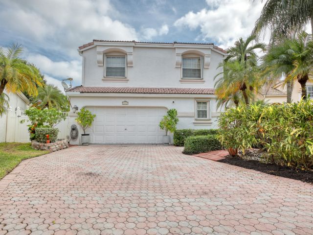 Дом в аренду по адресу 2070 Chagall Circle - фото 6775078