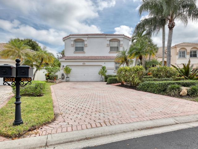Дом в аренду по адресу 2070 Chagall Circle - фото 6775079