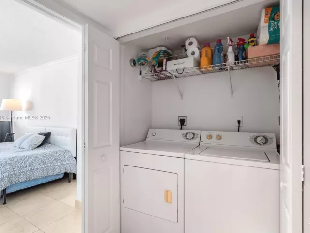 Продажа квартиры #2708 - фото 6774347