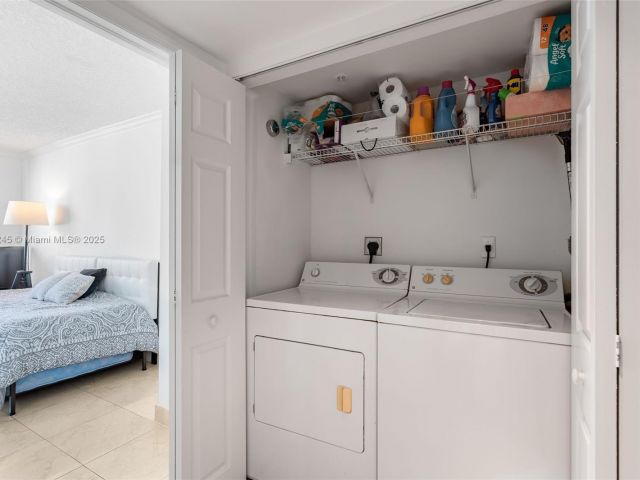 Продажа квартиры #2708 - фото 6774347