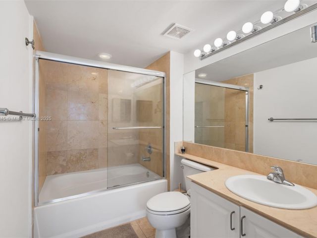 Продажа квартиры #2708 - фото 6774348