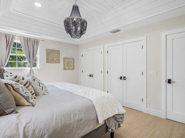 Дом в аренду по адресу 1920 Spanish Trail - фото 6773350