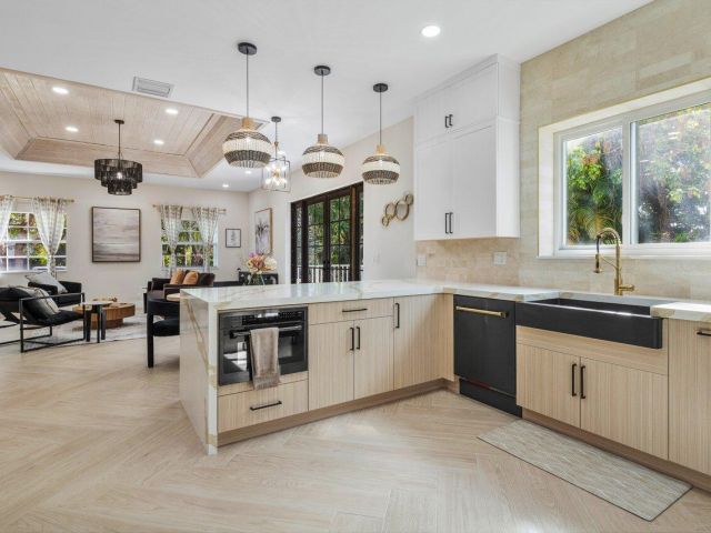 Дом в аренду по адресу 1920 Spanish Trail - фото 6773354