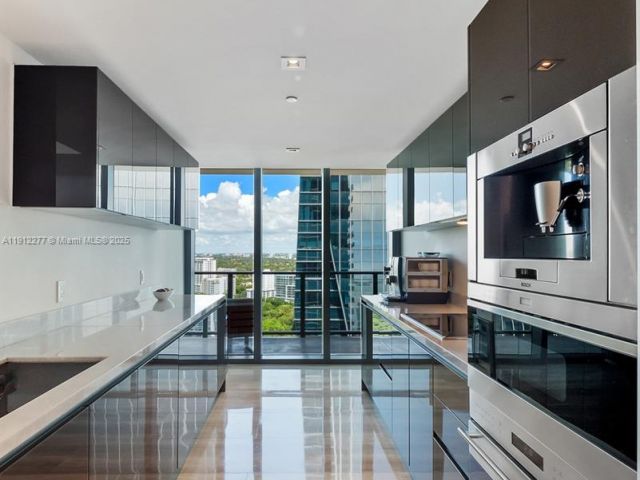 Продажа квартиры #2405 - фото 6774132