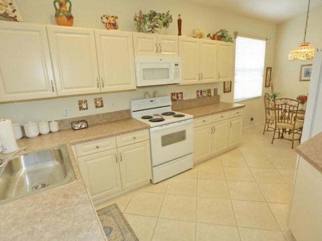 Дом в аренду по адресу 7240 Cataluna Circle - фото 6798550