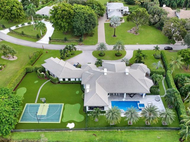 Продажа дома по адресу 15271 Tall Oak Avenue - фото 6774811