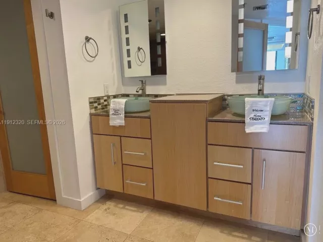 Продажа квартиры #A1615 - фото 6774694