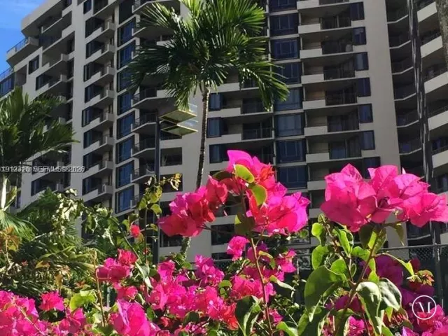 Продажа квартиры #A1615 - фото 6774704