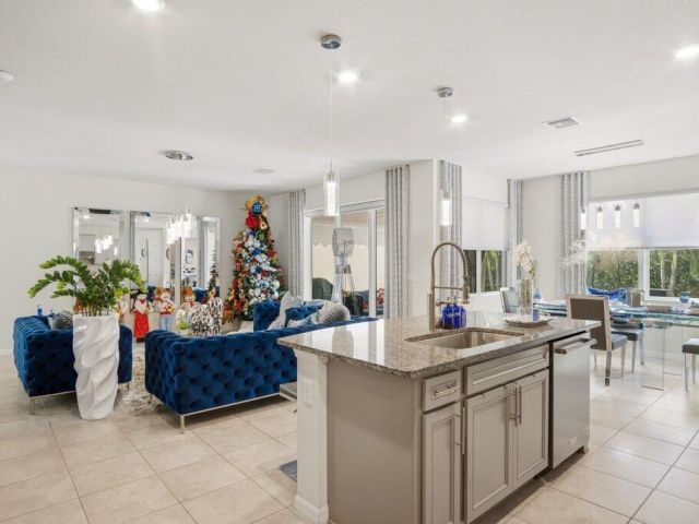 Продажа дома по адресу 1592 Bursera Terrace - фото 6775649