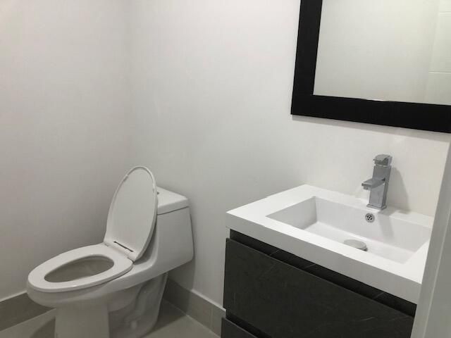 Дом в аренду по адресу 22171 Hollyhock Trail - фото 6775305