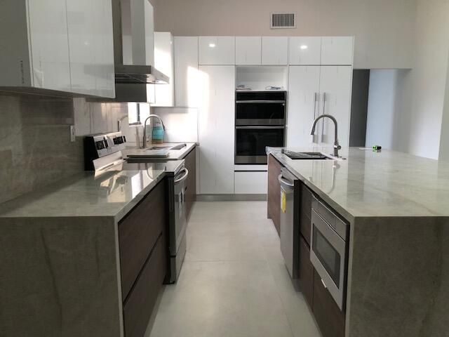 Дом в аренду по адресу 22171 Hollyhock Trail - фото 6775308