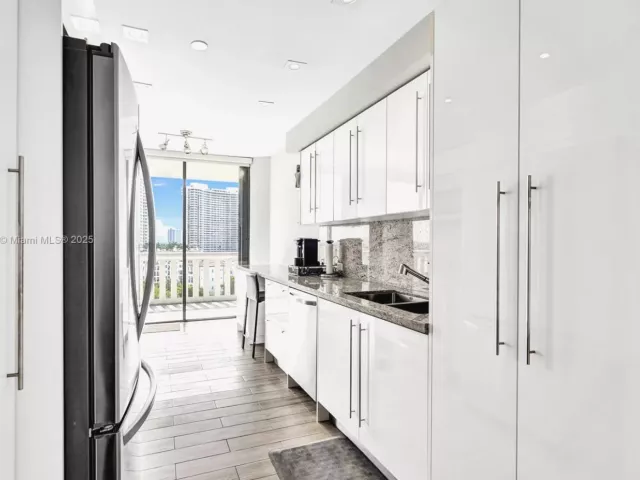 Квартира в аренду номер903 - фото 6774956