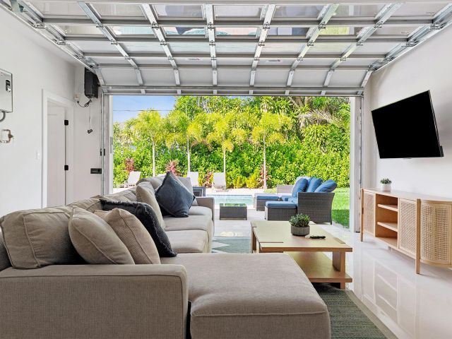 Дом в аренду по адресу 125 NW 3rd Avenue - фото 6774819