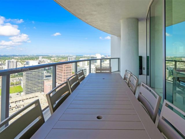 Продажа квартиры #3703 - фото 6777102